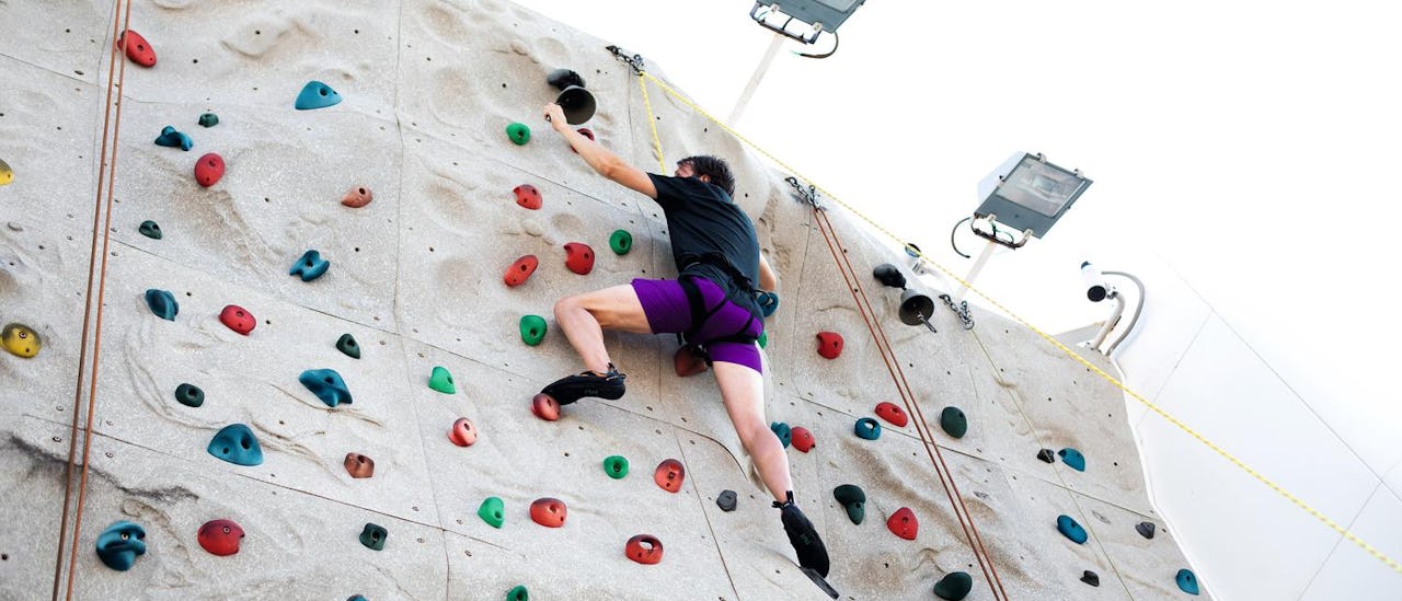 If you’ve got a head for heights, brave Marella Discovery 2’s very own rock-climbing wall!