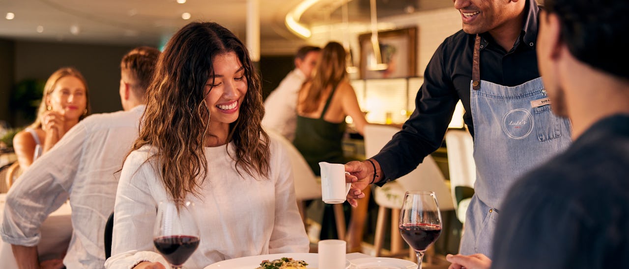 Luke’s Bar & Grill