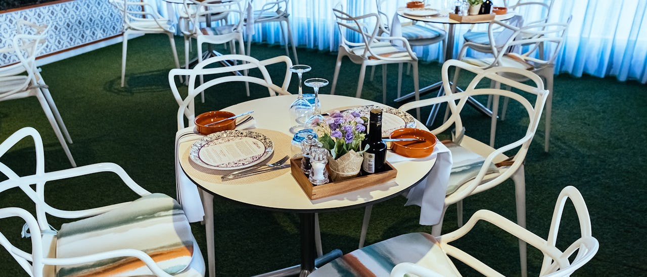 Lupino’s – Mediterranean speciality restaurant