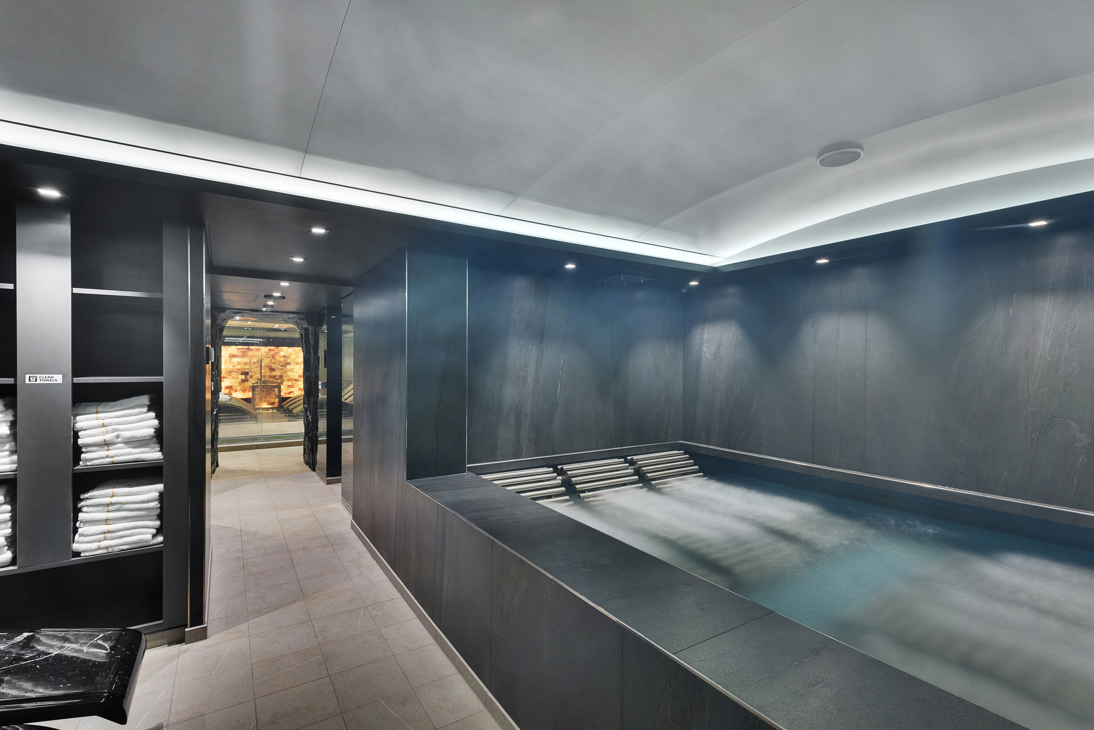 Spa relaxation at Aurea Spa