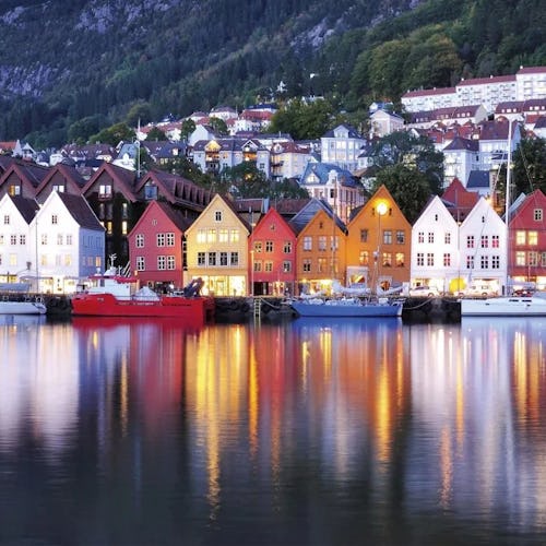 Discover Europe & Beyond